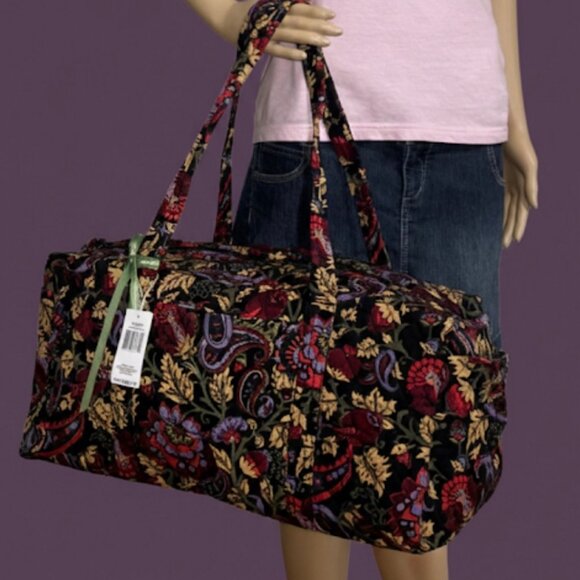 Vera Bradley Original Duffel Bag in Midnight Garden Paisley NWT - Picture 6 of 10